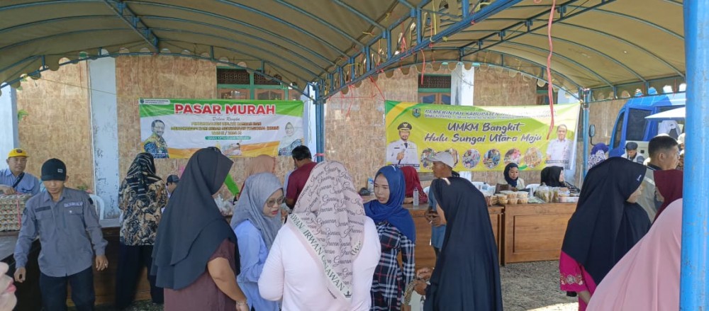 Kegiatan Pasar Murah Di Desa Teluk Cati